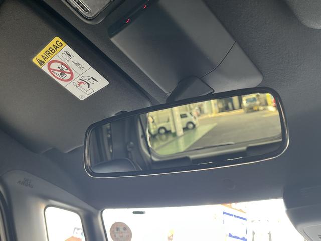 タント カスタムＸリミテッド　ＥＴＣ　両側電動スライドドア　クリアランスソナー　オートクルーズコントロール　衝突被害軽減システム　オートライト　ＬＥＤヘッドランプ　スマートキー　アイドリングストップ　電動格納ミラー　シートヒーター（30枚目）