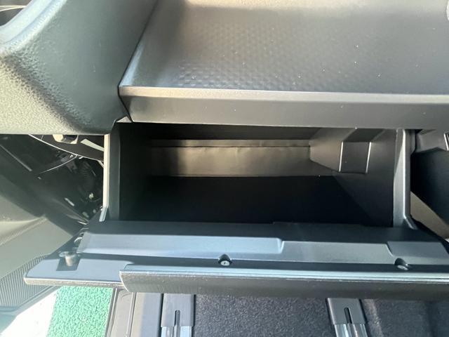 タント カスタムＸリミテッド　ＥＴＣ　両側電動スライドドア　クリアランスソナー　オートクルーズコントロール　衝突被害軽減システム　オートライト　ＬＥＤヘッドランプ　スマートキー　アイドリングストップ　電動格納ミラー　シートヒーター（47枚目）