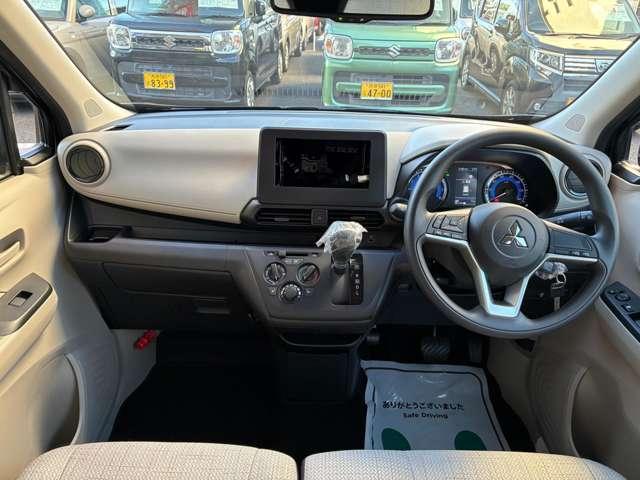 eKワゴン M バックカメラ クリアランスソナー レーンアシスト 衝突被害軽減システム オートライト キーレスエントリー アイドリングストップ 電動格納ミラー シートヒーター ベンチシート CVT 盗難防止システム(2枚目)