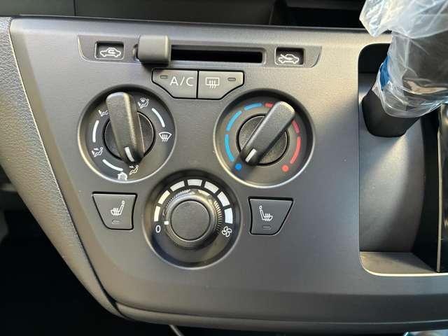 eKワゴン M バックカメラ クリアランスソナー レーンアシスト 衝突被害軽減システム オートライト キーレスエントリー アイドリングストップ 電動格納ミラー シートヒーター ベンチシート CVT 盗難防止システム(7枚目)