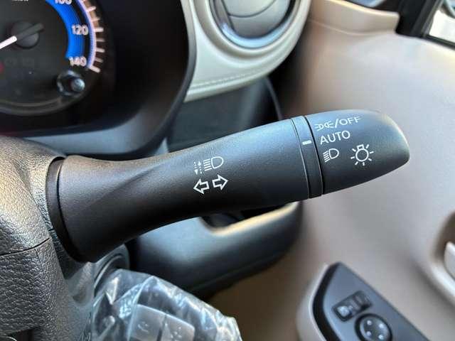 eKワゴン M バックカメラ クリアランスソナー レーンアシスト 衝突被害軽減システム オートライト キーレスエントリー アイドリングストップ 電動格納ミラー シートヒーター ベンチシート CVT 盗難防止システム(11枚目)