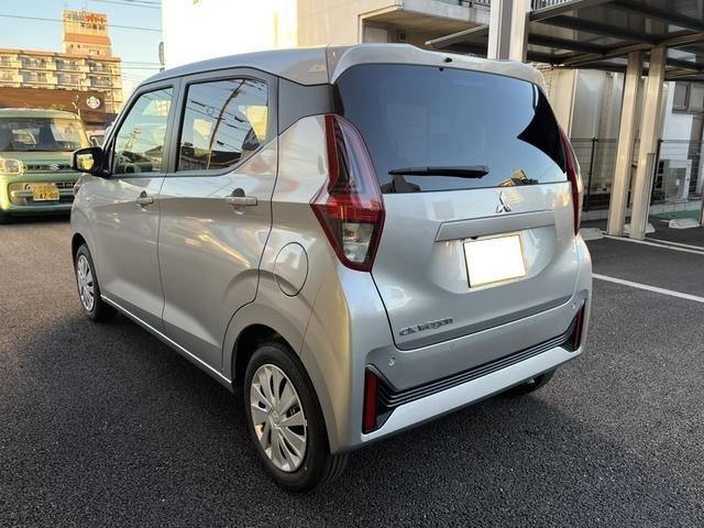 eKワゴン M バックカメラ クリアランスソナー レーンアシスト 衝突被害軽減システム オートライト キーレスエントリー アイドリングストップ 電動格納ミラー シートヒーター ベンチシート CVT 盗難防止システム(16枚目)