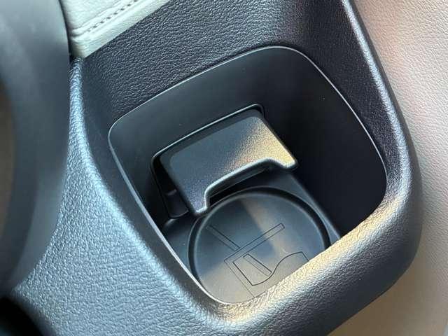 eKワゴン M バックカメラ クリアランスソナー レーンアシスト 衝突被害軽減システム オートライト キーレスエントリー アイドリングストップ 電動格納ミラー シートヒーター ベンチシート CVT 盗難防止システム(38枚目)