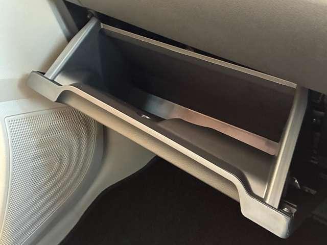 eKワゴン M バックカメラ クリアランスソナー レーンアシスト 衝突被害軽減システム オートライト キーレスエントリー アイドリングストップ 電動格納ミラー シートヒーター ベンチシート CVT 盗難防止システム(42枚目)