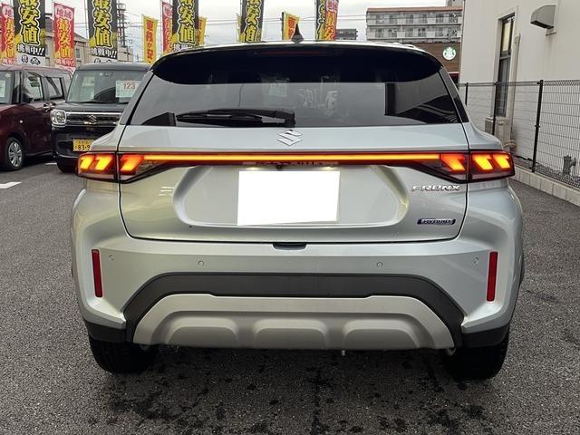 フロンクス ベースグレード 全周囲カメラ クリアランスソナー オートクルーズコントロール レーンアシスト 衝突被害軽減システム ナビ TV オートライト LEDヘッドランプ アルミホイール スマートキー アイドリングストップ(6枚目)