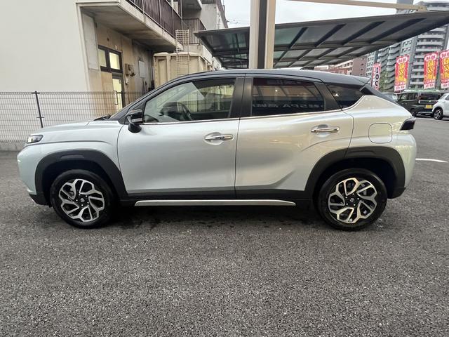 フロンクス ベースグレード 全周囲カメラ クリアランスソナー オートクルーズコントロール レーンアシスト 衝突被害軽減システム ナビ TV オートライト LEDヘッドランプ アルミホイール スマートキー アイドリングストップ(8枚目)