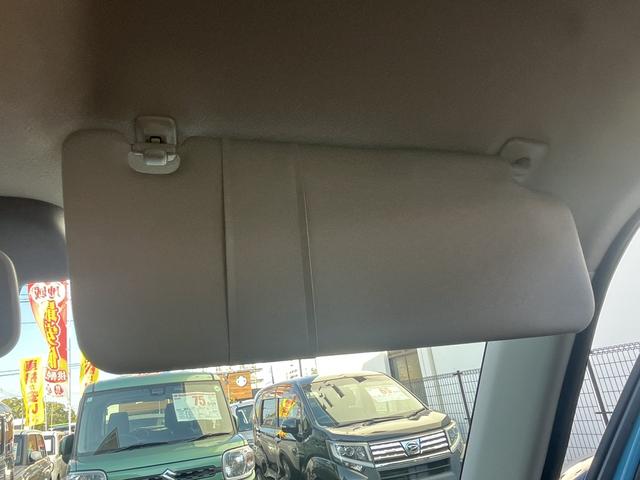 アルト A クリアランスソナー レーンアシスト 衝突被害軽減システム オートライト アイドリングストップ CVT 盗難防止システム ABS ESC 衝突安全ボディ エアコン パワーステアリング パワーウィンドウ(21枚目)