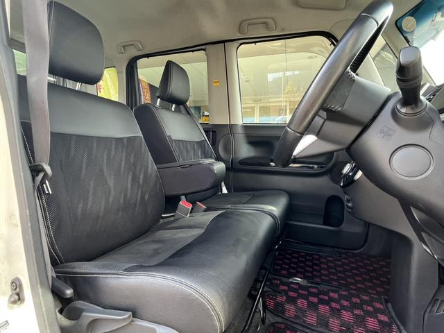 タント カスタムＲＳ　トップエディションＳＡＩＩ　ＥＴＣ　バックカメラ　両側電動スライドドア　ナビ　クリアランスソナー　衝突被害軽減システム　オートライト　ＬＥＤヘッドランプ　スマートキー　アイドリングストップ　電動格納ミラー　ベンチシート　ＣＶＴ（41枚目）