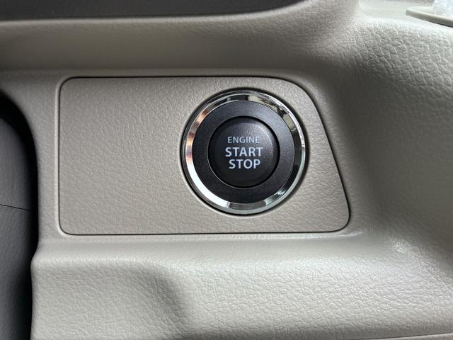 プッシュエンジンスタートシステム、エンジン始動・停止をワンタッチで行うことができます。