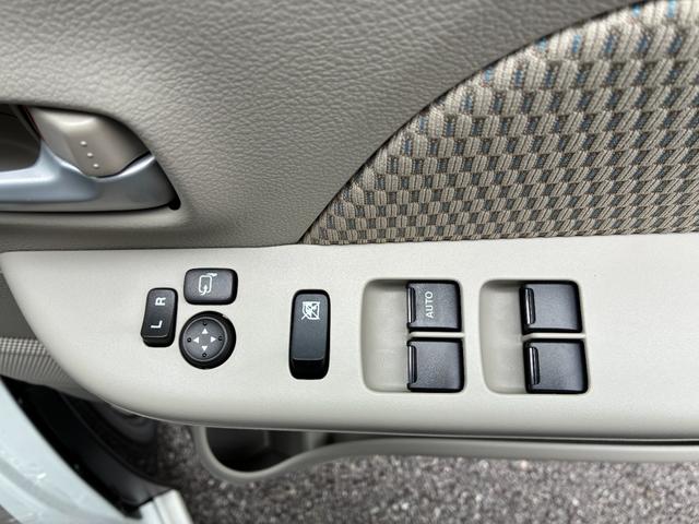 パワーウィンドウ付き☆運転席で全部の窓を開閉することが可能！！快適にドライブをお楽しみいただけます☆