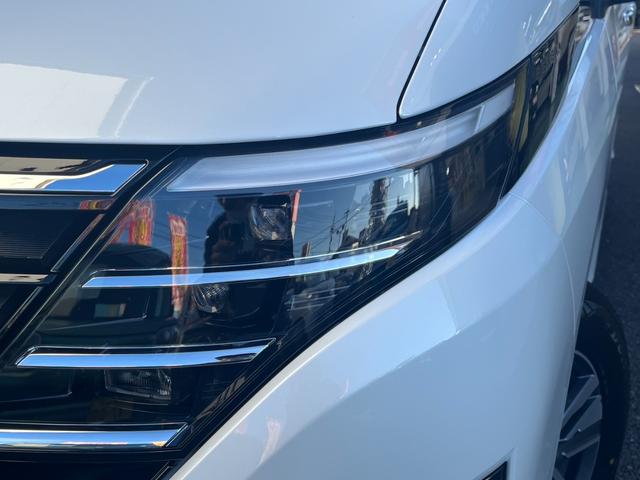 セレナ ｅ－パワー　ハイウェイスターＶ　全周囲カメラ　ＴＶ　クリアランスソナー　オートクルーズコントロール　レーンアシスト　衝突被害軽減システム　両側電動スライドドア　オートマチックハイビーム　オートライト　ＬＥＤヘッドランプ　スマートキー（22枚目）