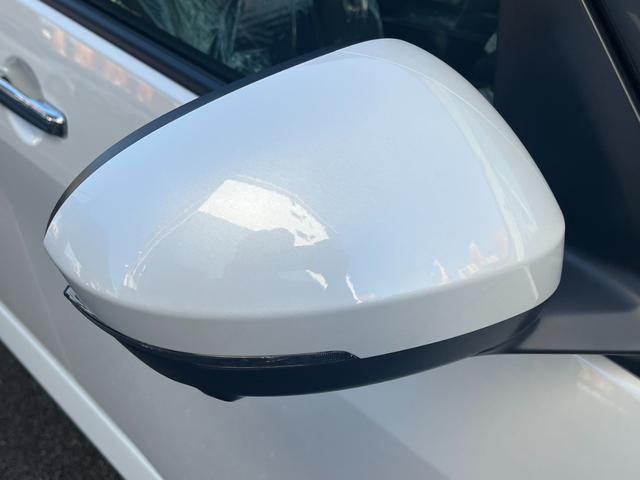 セレナ ｅ－パワー　ハイウェイスターＶ　全周囲カメラ　ＴＶ　クリアランスソナー　オートクルーズコントロール　レーンアシスト　衝突被害軽減システム　両側電動スライドドア　オートマチックハイビーム　オートライト　ＬＥＤヘッドランプ　スマートキー（24枚目）