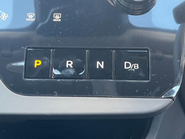 セレナ ｅ－パワー　ハイウェイスターＶ　全周囲カメラ　ＴＶ　クリアランスソナー　オートクルーズコントロール　レーンアシスト　衝突被害軽減システム　両側電動スライドドア　オートマチックハイビーム　オートライト　ＬＥＤヘッドランプ　スマートキー（32枚目）