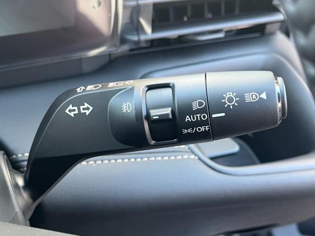 セレナ ｅ－パワー　ハイウェイスターＶ　全周囲カメラ　ＴＶ　クリアランスソナー　オートクルーズコントロール　レーンアシスト　衝突被害軽減システム　両側電動スライドドア　オートマチックハイビーム　オートライト　ＬＥＤヘッドランプ　スマートキー（36枚目）