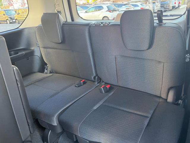 セレナ ｅ－パワー　ハイウェイスターＶ　全周囲カメラ　ＴＶ　クリアランスソナー　オートクルーズコントロール　レーンアシスト　衝突被害軽減システム　両側電動スライドドア　オートマチックハイビーム　オートライト　ＬＥＤヘッドランプ　スマートキー（55枚目）