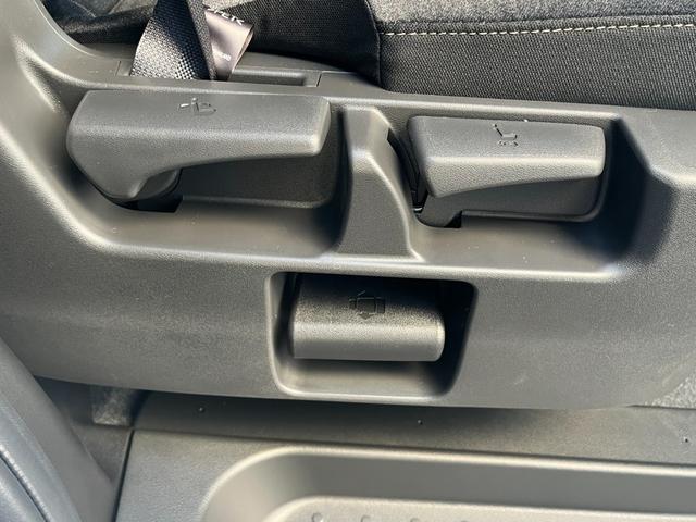 セレナ ｅ－パワー　ハイウェイスターＶ　全周囲カメラ　ＴＶ　クリアランスソナー　オートクルーズコントロール　レーンアシスト　衝突被害軽減システム　両側電動スライドドア　オートマチックハイビーム　オートライト　ＬＥＤヘッドランプ　スマートキー（59枚目）