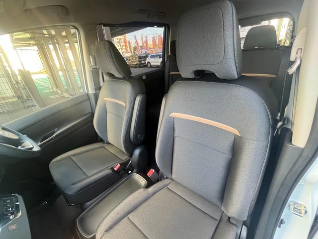 セレナ ｅ－パワー　ハイウェイスターＶ　全周囲カメラ　ＴＶ　クリアランスソナー　オートクルーズコントロール　レーンアシスト　衝突被害軽減システム　両側電動スライドドア　オートマチックハイビーム　オートライト　ＬＥＤヘッドランプ　スマートキー（60枚目）