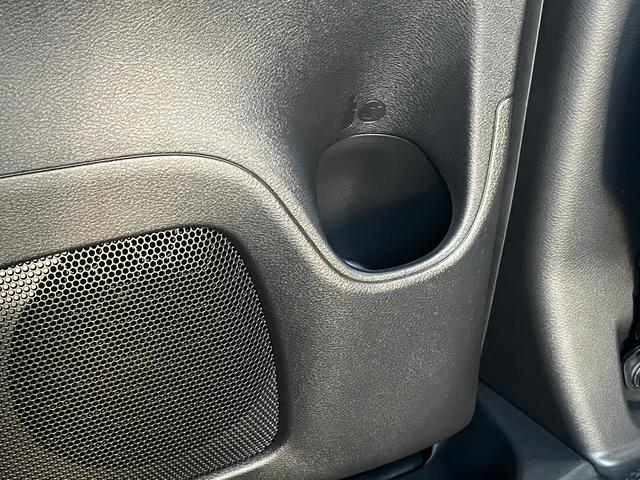 セレナ e-パワー ハイウェイスターV 全周囲カメラ TV クリアランスソナー オートクルーズコントロール レーンアシスト 衝突被害軽減システム 両側電動スライドドア オートマチックハイビーム オートライト LEDヘッドランプ スマートキー(48枚目)