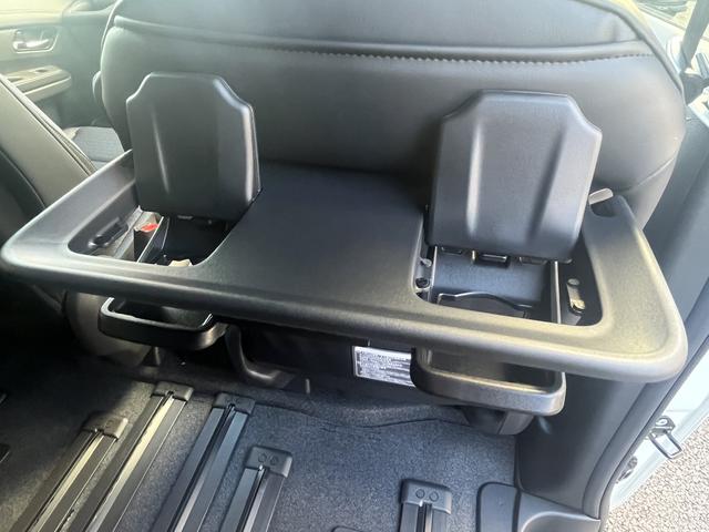 セレナ e-パワー ハイウェイスターV 全周囲カメラ TV クリアランスソナー オートクルーズコントロール レーンアシスト 衝突被害軽減システム 両側電動スライドドア オートマチックハイビーム オートライト LEDヘッドランプ スマートキー(50枚目)