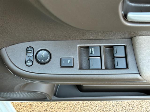 Ｎ－ＷＧＮ Ｌ　バックカメラ　クリアランスソナー　オートクルーズコントロール　レーンアシスト　衝突被害軽減システム　オートライト　ＬＥＤヘッドランプ　スマートキー　アイドリングストップ　電動格納ミラー　シートヒーター（27枚目）