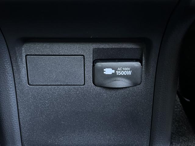 プリウス Ｚ　クリアランスソナー　レーンアシスト　オートクルーズコントロール　衝突被害軽減システム　全周囲カメラ　ナビ　アルミホイール　オートマチックハイビーム　オートライト　ＬＥＤヘッドランプ　ＣＶＴ（37枚目）