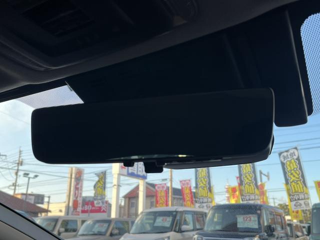 プリウス Ｚ　クリアランスソナー　レーンアシスト　オートクルーズコントロール　衝突被害軽減システム　全周囲カメラ　ナビ　アルミホイール　オートマチックハイビーム　オートライト　ＬＥＤヘッドランプ　ＣＶＴ（51枚目）