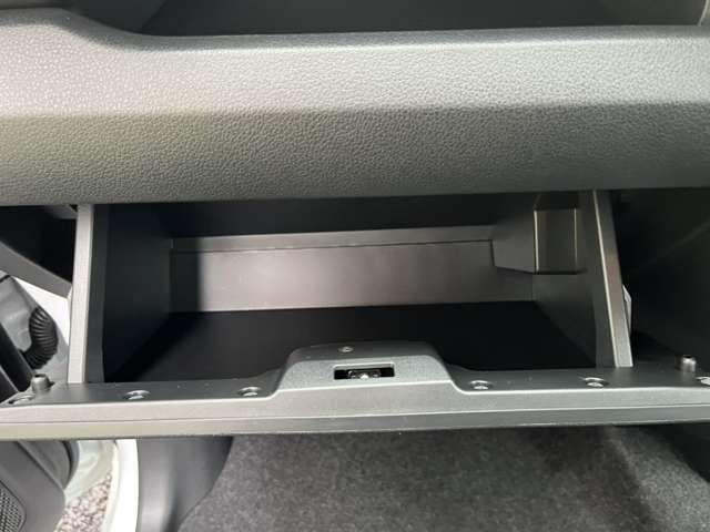 ムーヴ Ｇ　両側スライド・片側電動　クリアランスソナー　衝突被害軽減システム　ＬＥＤヘッドランプ　スマートキー　アイドリングストップ　電動格納ミラー　ベンチシート　ＣＶＴ　盗難防止システム　ＡＢＳ　ＥＳＣ（38枚目）