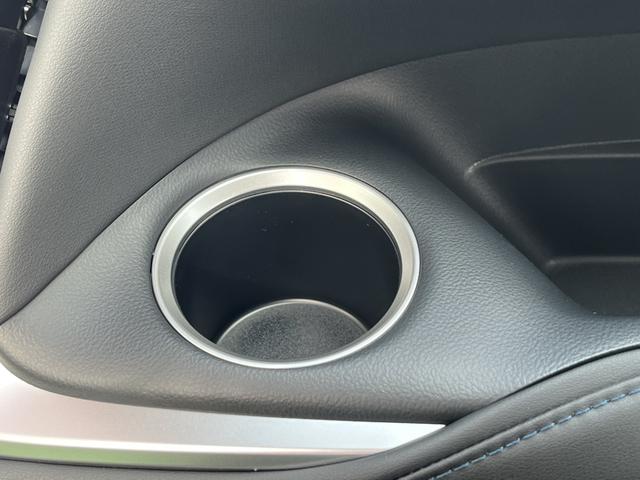 ヴォクシー S-Z 全周囲カメラ ナビ クリアランスソナー オートクルーズコントロール レーンアシスト パークアシスト 衝突被害軽減システム 両側電動スライドドア オートマチックハイビーム オートライト(29枚目)