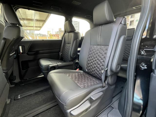 ヴォクシー S-Z 全周囲カメラ ナビ クリアランスソナー オートクルーズコントロール レーンアシスト パークアシスト 衝突被害軽減システム 両側電動スライドドア オートマチックハイビーム オートライト(30枚目)