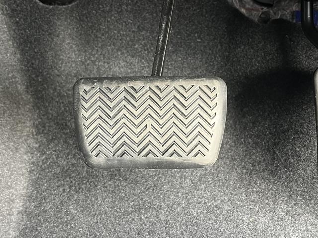 ヴォクシー S-Z 全周囲カメラ ナビ クリアランスソナー オートクルーズコントロール レーンアシスト パークアシスト 衝突被害軽減システム 両側電動スライドドア オートマチックハイビーム オートライト(51枚目)