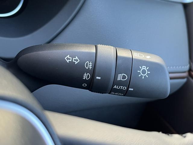 ハリアーハイブリッド Z ドライブレコーダー 全周囲カメラ クリアランスソナー オートクルーズコントロール レーンアシスト パワーシート 衝突被害軽減システム ナビ オートマチックハイビーム オートライト LEDヘッドランプ(41枚目)