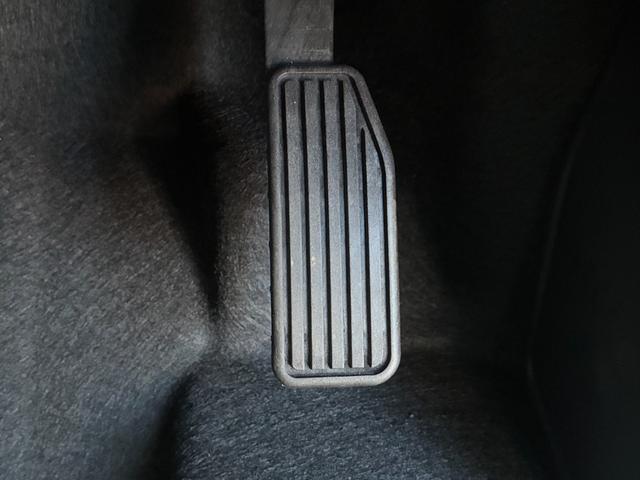 フリード ｅ：ＨＥＶクロスター　バックカメラ　クリアランスソナー　オートクルーズコントロール　レーンアシスト　衝突被害軽減システム　両側電動スライドドア　オートライト　ＬＥＤヘッドランプ　ヘッドライトウォッシャー　スマートキー（62枚目）