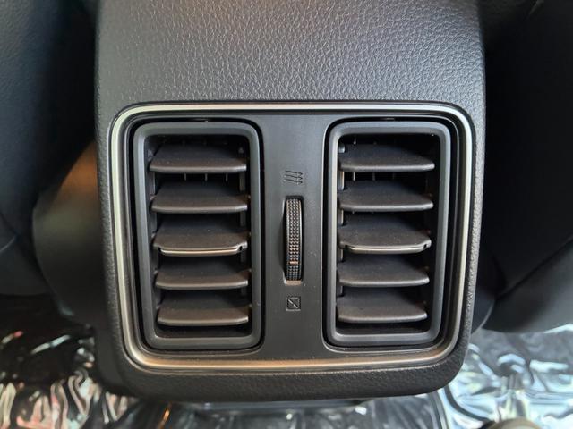 WR-V Z クリアランスソナー オートクルーズコントロール レーンアシスト 衝突被害軽減システム オートライト LEDヘッドランプ アルミホイール スマートキー 電動格納ミラー CVT 盗難防止システム USB(38枚目)