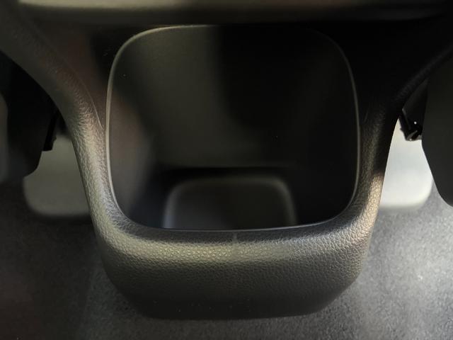 ヴェゼル e:HEV Z クリアランスソナー オートクルーズコントロール レーンアシスト 衝突被害軽減システム オートライト LEDヘッドランプ 電動リアゲート アルミホイール スマートキー 電動格納ミラー シートヒーター(24枚目)