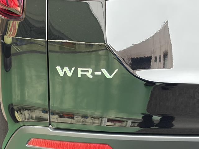 ＷＲ－Ｖ Ｘ　バックカメラ　クリアランスソナー　オートクルーズコントロール　レーンアシスト　衝突被害軽減システム　オートライト　ＬＥＤヘッドランプ　スマートキー　電動格納ミラー　ＣＶＴ　盗難防止システム　ＵＳＢ（21枚目）
