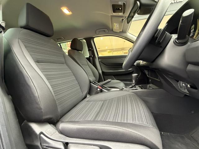 ＷＲ－Ｖ Ｘ　バックカメラ　クリアランスソナー　オートクルーズコントロール　レーンアシスト　衝突被害軽減システム　オートライト　ＬＥＤヘッドランプ　スマートキー　電動格納ミラー　ＣＶＴ　盗難防止システム　ＵＳＢ（31枚目）