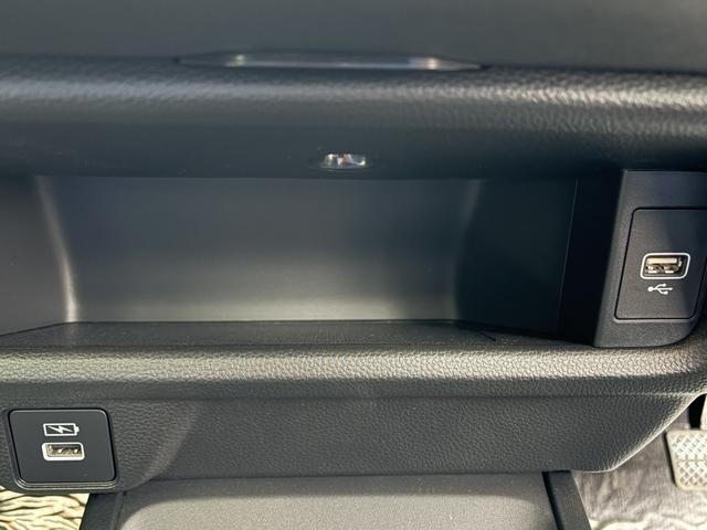 ＷＲ－Ｖ Ｘ　バックカメラ　クリアランスソナー　オートクルーズコントロール　レーンアシスト　衝突被害軽減システム　オートライト　ＬＥＤヘッドランプ　スマートキー　電動格納ミラー　ＣＶＴ　盗難防止システム　ＵＳＢ（40枚目）