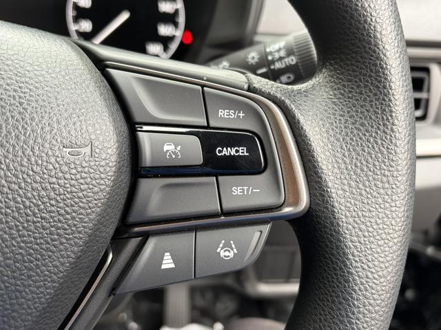 ＷＲ－Ｖ Ｘ　バックカメラ　クリアランスソナー　オートクルーズコントロール　レーンアシスト　衝突被害軽減システム　オートライト　ＬＥＤヘッドランプ　スマートキー　電動格納ミラー　ＣＶＴ　盗難防止システム　ＵＳＢ（41枚目）