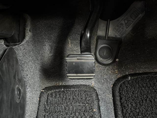 スペーシア ハイブリッドＧ　ドライブレコーダー　ＥＴＣ　両側スライドドア　ナビ　ＴＶ　クリアランスソナー　レーンアシスト　衝突被害軽減システム　オートライト　スマートキー　アイドリングストップ　電動格納ミラー　ベンチシート（23枚目）