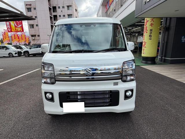 エブリイワゴン ＰＺターボ　両側スライド・片側電動　クリアランスソナー　レーンアシスト　衝突被害軽減システム　オートライト　ＬＥＤヘッドランプ　スマートキー　アイドリングストップ　電動格納ミラー　シートヒーター　ベンチシート（2枚目）