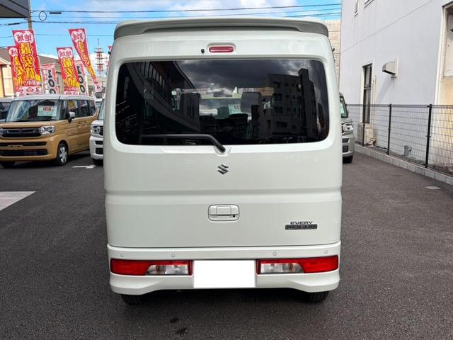 エブリイワゴン ＰＺターボ　両側スライド・片側電動　クリアランスソナー　レーンアシスト　衝突被害軽減システム　オートライト　ＬＥＤヘッドランプ　スマートキー　アイドリングストップ　電動格納ミラー　シートヒーター　ベンチシート（6枚目）