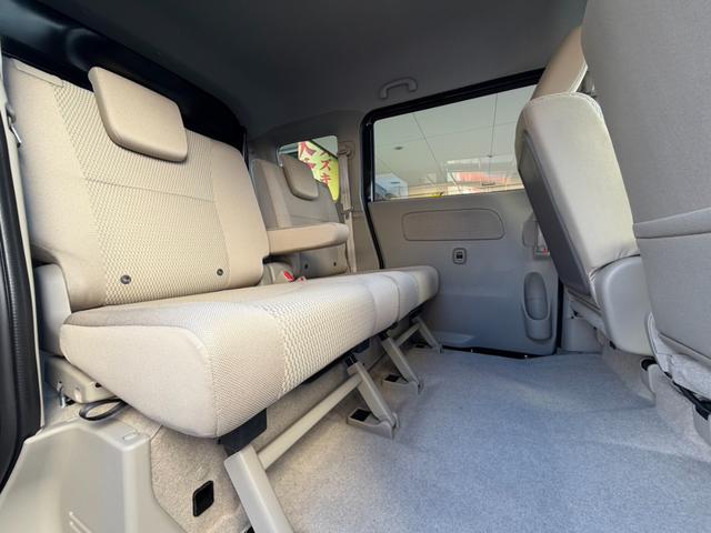 エブリイワゴン ＰＺターボスペシャル　両側電動スライドドア　クリアランスソナー　レーンアシスト　衝突被害軽減システム　オートライト　ＬＥＤヘッドランプ　スマートキー　アイドリングストップ　電動格納ミラー　シートヒーター　ベンチシート（27枚目）