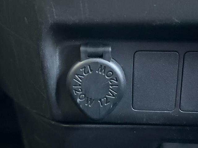 ルーミー カスタムＧ　ドライブレコーダー　ＥＴＣ　バックカメラ　ナビ　両側電動スライドドア　クリアランスソナー　オートクルーズコントロール　衝突被害軽減システム　アルミホイール　オートマチックハイビーム　オートライト（30枚目）