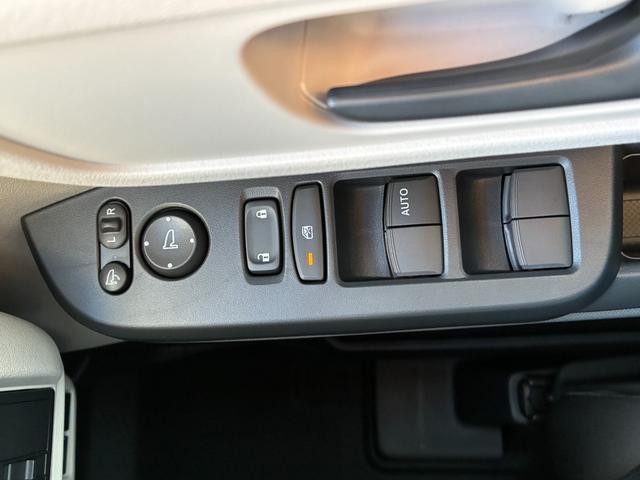 Ｎ－ＢＯＸ ファッションスタイル　バックカメラ　両側スライド・片側電動　クリアランスソナー　オートクルーズコントロール　レーンアシスト　衝突被害軽減システム　オートライト　ＬＥＤヘッドランプ　スマートキー　アイドリングストップ（17枚目）