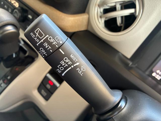 Ｎ－ＢＯＸ ファッションスタイル　バックカメラ　両側スライド・片側電動　クリアランスソナー　オートクルーズコントロール　レーンアシスト　衝突被害軽減システム　オートライト　ＬＥＤヘッドランプ　スマートキー　アイドリングストップ（41枚目）