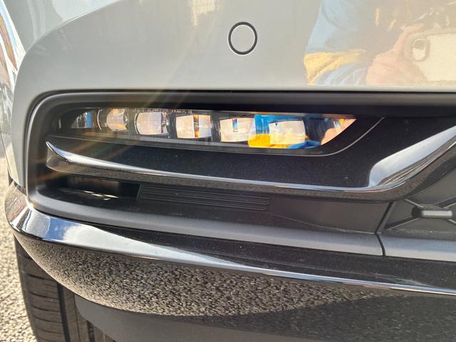 ヴェゼル ｅ：ＨＥＶ　Ｚ・ＰＬａＹパッケージ　バックカメラ　クリアランスソナー　オートクルーズコントロール　レーンアシスト　衝突被害軽減システム　ナビ　ＴＶ　オートライト　ＬＥＤヘッドランプ　電動リアゲート　アルミホイール　スマートキー（25枚目）