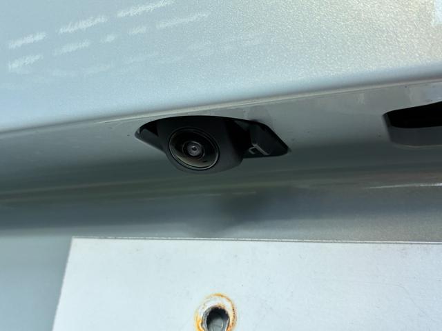 ヴェゼル ｅ：ＨＥＶ　Ｚ・ＰＬａＹパッケージ　バックカメラ　クリアランスソナー　オートクルーズコントロール　レーンアシスト　衝突被害軽減システム　ナビ　ＴＶ　オートライト　ＬＥＤヘッドランプ　電動リアゲート　アルミホイール　スマートキー（30枚目）