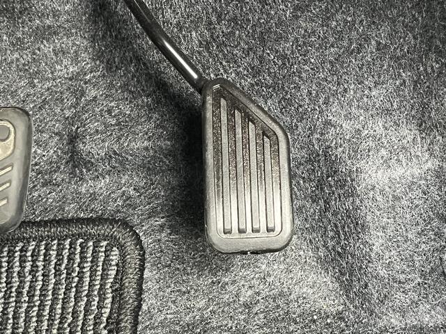 ミライース Ｌ　ＳＡＩＩＩ　バックカメラ　クリアランスソナー　衝突被害軽減システム　オートマチックハイビーム　オートライト　キーレスエントリー　アイドリングストップ　ＣＶＴ　盗難防止システム　ＡＢＳ　ＥＳＣ　衝突安全ボディ（39枚目）