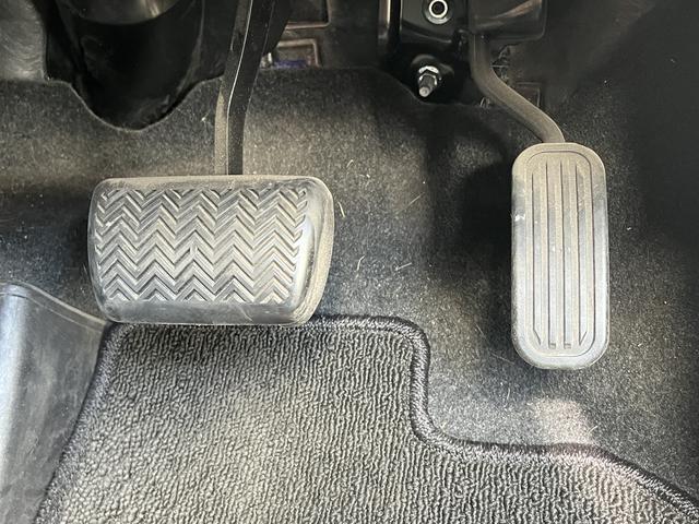 ヤリスクロス ハイブリッドＺ　ドライブレコーダー　ＥＴＣ　全周囲カメラ　クリアランスソナー　オートクルーズコントロール　レーンアシスト　衝突被害軽減システム　オートマチックハイビーム　オートライト　ＬＥＤヘッドランプ（52枚目）