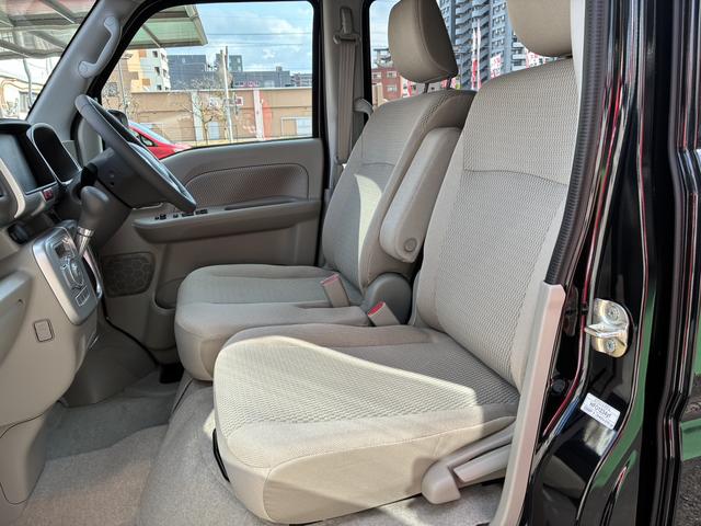 エブリイワゴン ＰＺターボ　両側スライド・片側電動　クリアランスソナー　レーンアシスト　衝突被害軽減システム　オートライト　ＬＥＤヘッドランプ　スマートキー　アイドリングストップ　電動格納ミラー　シートヒーター　ベンチシート（35枚目）